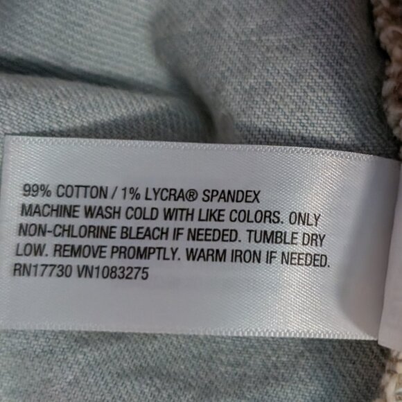 Universal Threads Halter Top Light Blue Denim Size Med - Picture 11 of 12